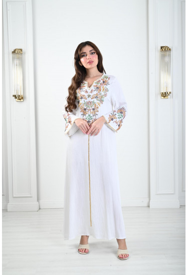 جلابيات نسائية مطرزة بخرز ملون