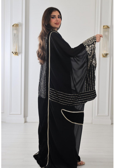 جلابية طويلة فخمة