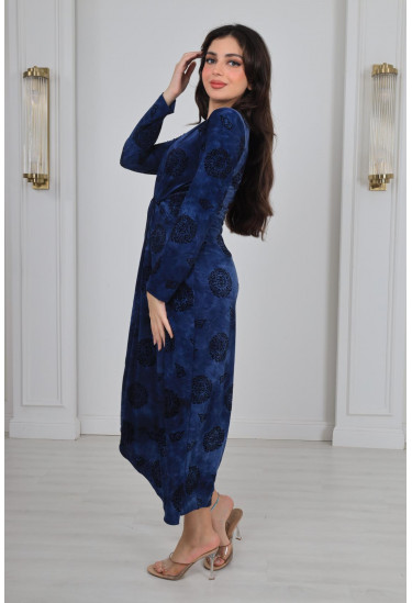 فستان ميدي بقصة أنثوية ناعمة فستان ميدي بقصة أنثوية ناعمة