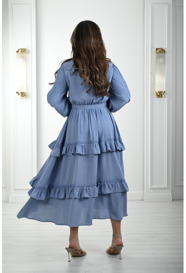 فستان بلمسة الأناقة