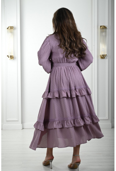 فستان بلمسة الأناقة