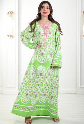 جلابية نسائية بنقوشات مميزة 