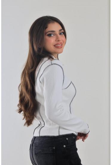 بلوزة محبوكة عصرية