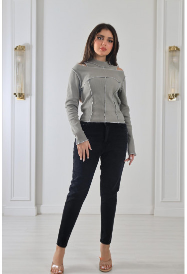 بلوزة محبوكة عصرية