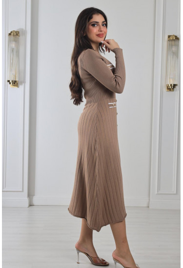 فستان ميدي من الصوف المدرج 