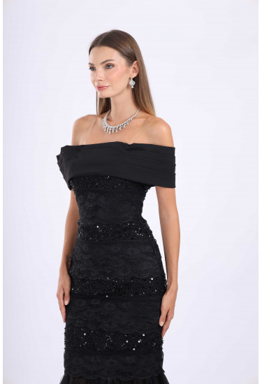 فستان سهرة ملكي