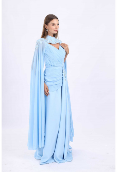 فستان نسائي بأكمام كيب 