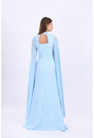 فستان نسائي بأكمام كيب 