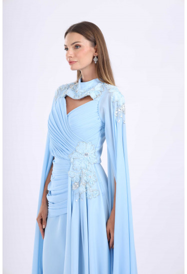 فستان نسائي بأكمام كيب 