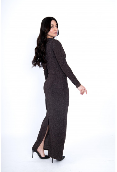 فستان لامع بكتف واحد (One-Shoulder)