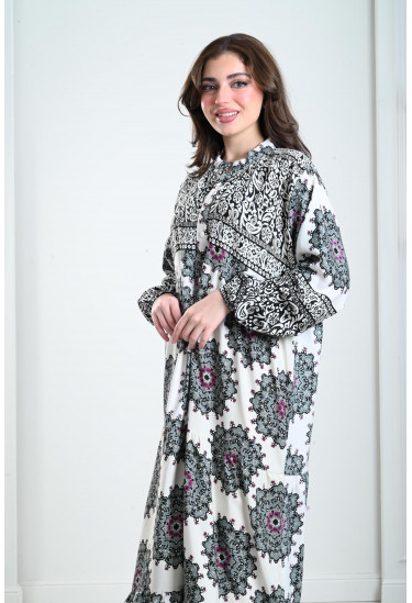 جلابيات نسائية بياقة عالية منقوشة