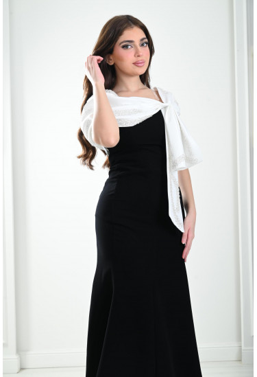 فستان سهرة طويل بوشاح مرصع 