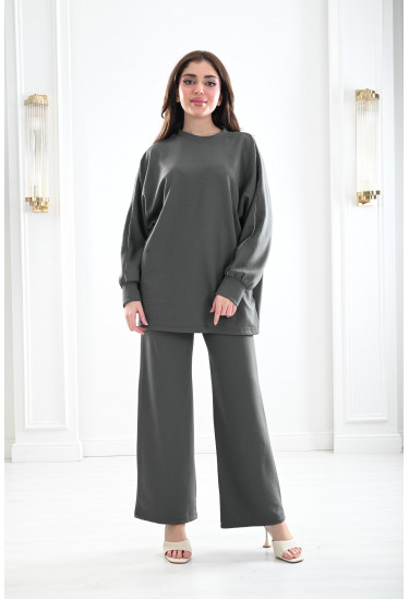 طقم نسائي كاجول ناعم