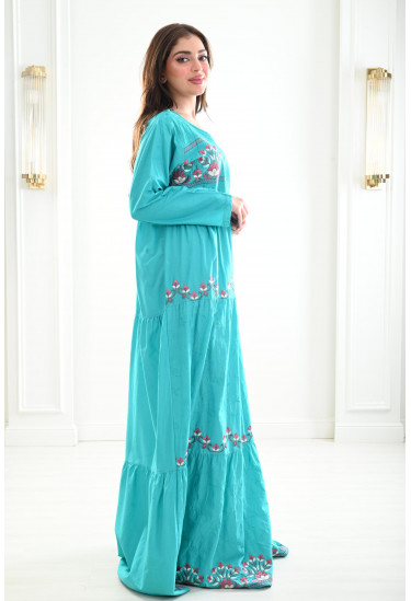 جلابيات نسائية بأدوار مكشكشة واسعة