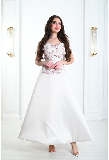 فستان سهرة بأطلالة الأميرات