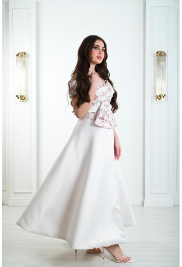 فستان سهرة بأطلالة الأميرات