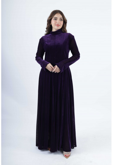 فستان مخملي بياقة عالية فستان مخملي بياقة عالية