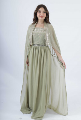 جلابية سهرة فخمة مطرزة بالكريستال