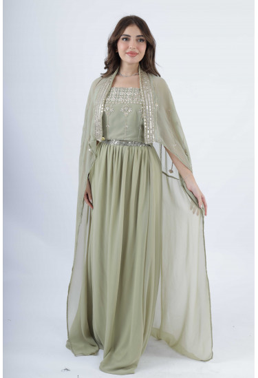 جلابية سهرة فخمة مطرزة بالكريستال