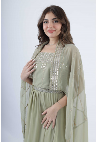 جلابية سهرة فخمة مطرزة بالكريستال