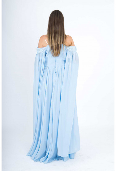 فستان سهرة ناعم بكاب طويل