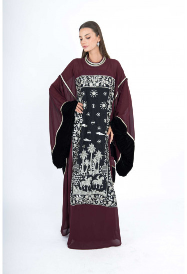 جلابية مخمل بتطريز فني تراثي