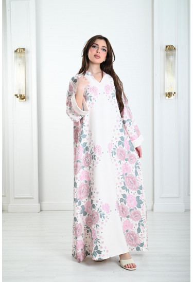 جلابية منقوشة بزهور كبيرة جلابية منقوشة بزهور كبيرة