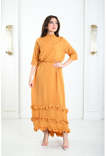 فستان نسائي من نسيج بارز