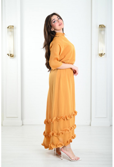 فستان نسائي من نسيج بارز