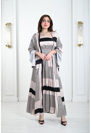 فستان أنيق بقصة منسدلة رقيقة