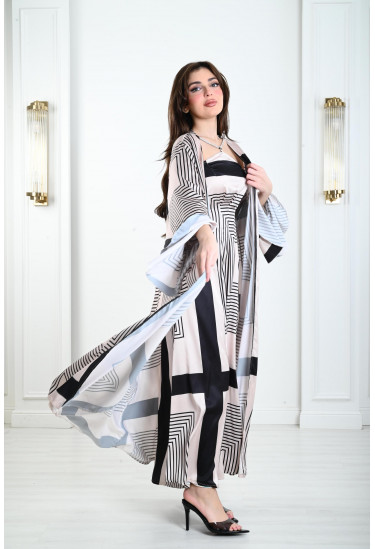 فستان أنيق بقصة منسدلة رقيقة