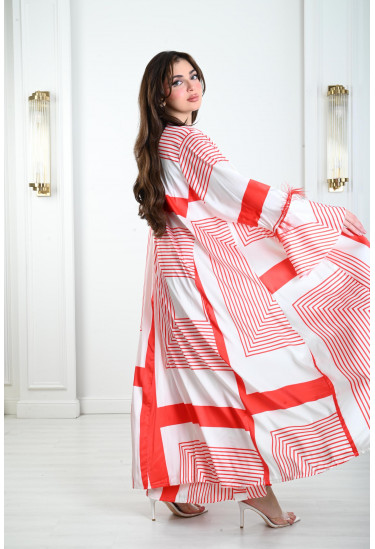 فستان أنيق بقصة منسدلة رقيقة