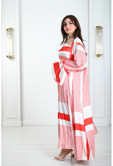 فستان أنيق بقصة منسدلة رقيقة