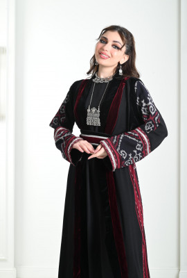 جلابية نسائية بنمط شرقي فاخر