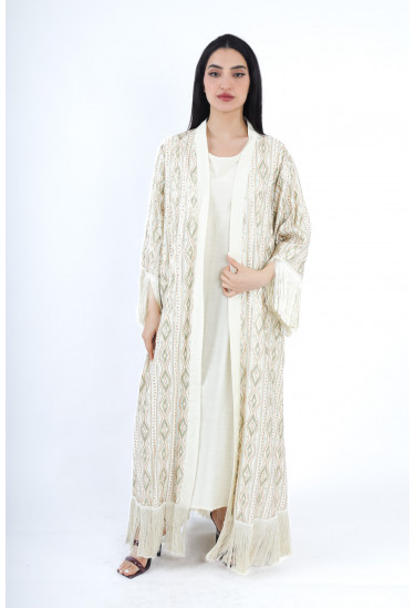 جلابية فاخرة بتصميم راقى ولمسات شرقية