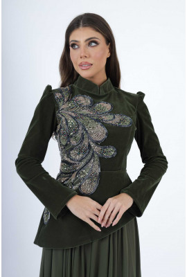 فستان مخملي بتصميم راقي