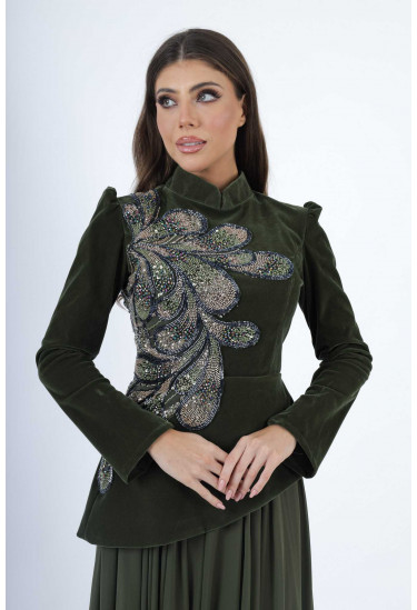 فستان مخملي بتصميم راقي