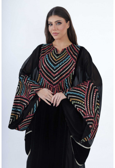 جلابية نسائية بخيوط ملونة