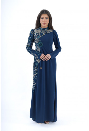 فستان سهرة أنيق بتطريز فخم فستان سهرة أنيق بتطريز فخم