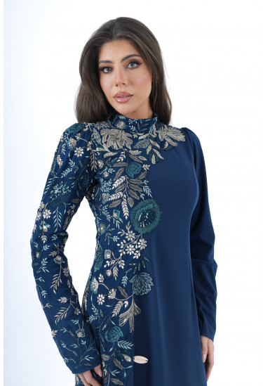 فستان سهرة أنيق بتطريز فخم فستان سهرة أنيق بتطريز فخم