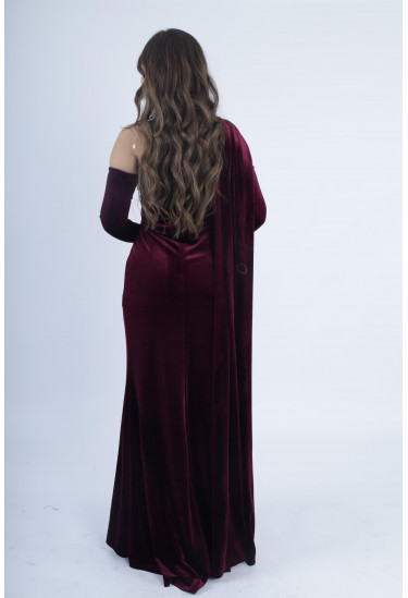 فستان نسائي مخملي مميز