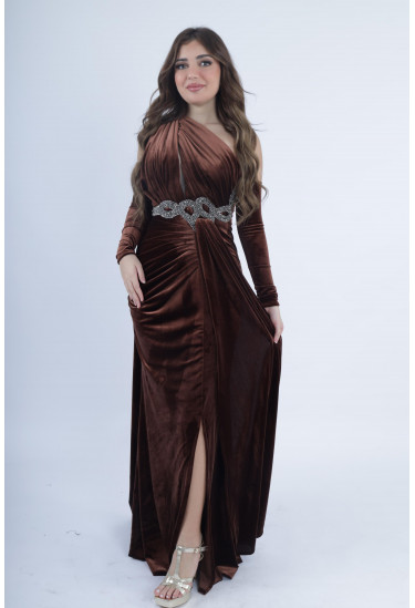 فستان نسائي مخملي مميز