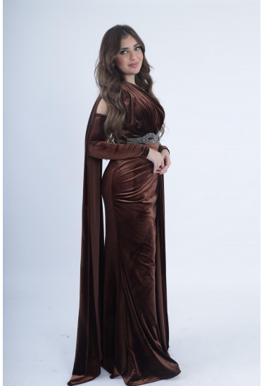 فستان نسائي مخملي مميز