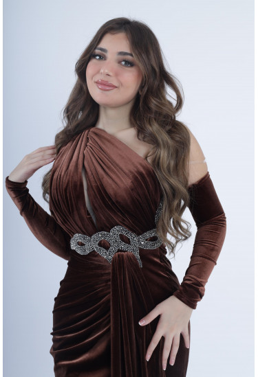 فستان نسائي مخملي مميز