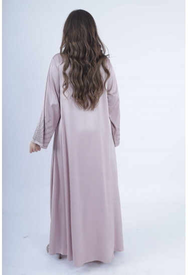 جلابيه نسائي بتطريز مميز وراقي