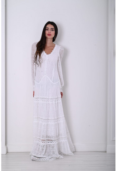 فستان نسائي بلمسات ناعمة فستان نسائي بلمسات ناعمة