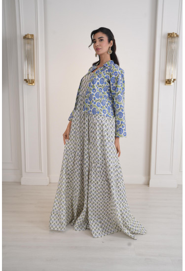 فستان أنيق واسع مع جاكيت قصير مزين بنقوش فستان أنيق واسع مع جاكيت قصير مزين بنقوش