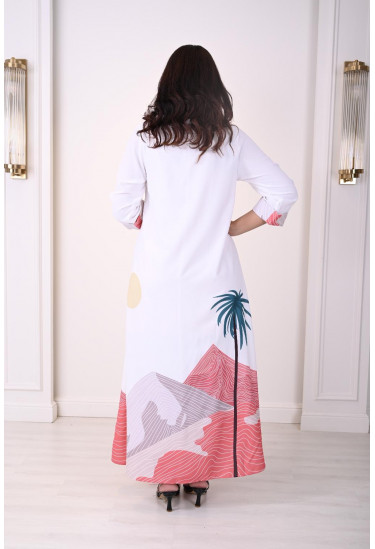 جلابية واسعة بطبعات فنية وأكمام أنيقة