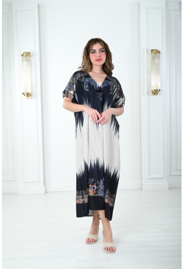 فستان نسائي بنقشات شرقية ولمسات كريستالية