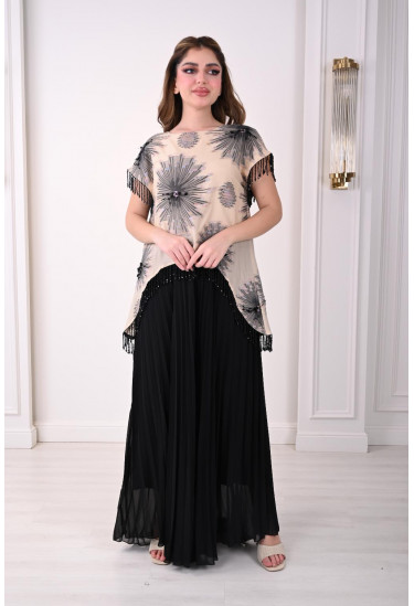 فستان نسائي بتصميم حديث مع تطريز راقي